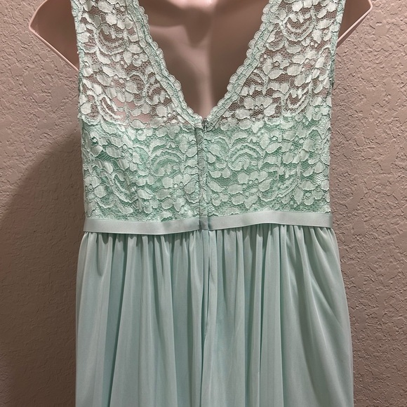 Dave’s Bridal Mint Green Lace Dress Size 14 - Picture 3 of 7